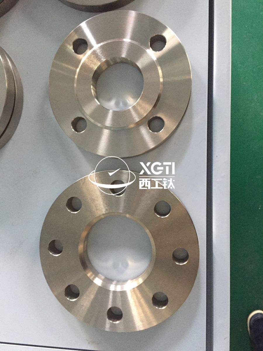 帶頸對焊鈦法蘭和帶頸平焊鈦法蘭的區分 帶頸對焊鈦法蘭和帶頸平焊鈦法蘭的區分